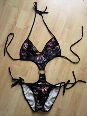 One Piece Swimsuit Birds & Flower Print Black Velour